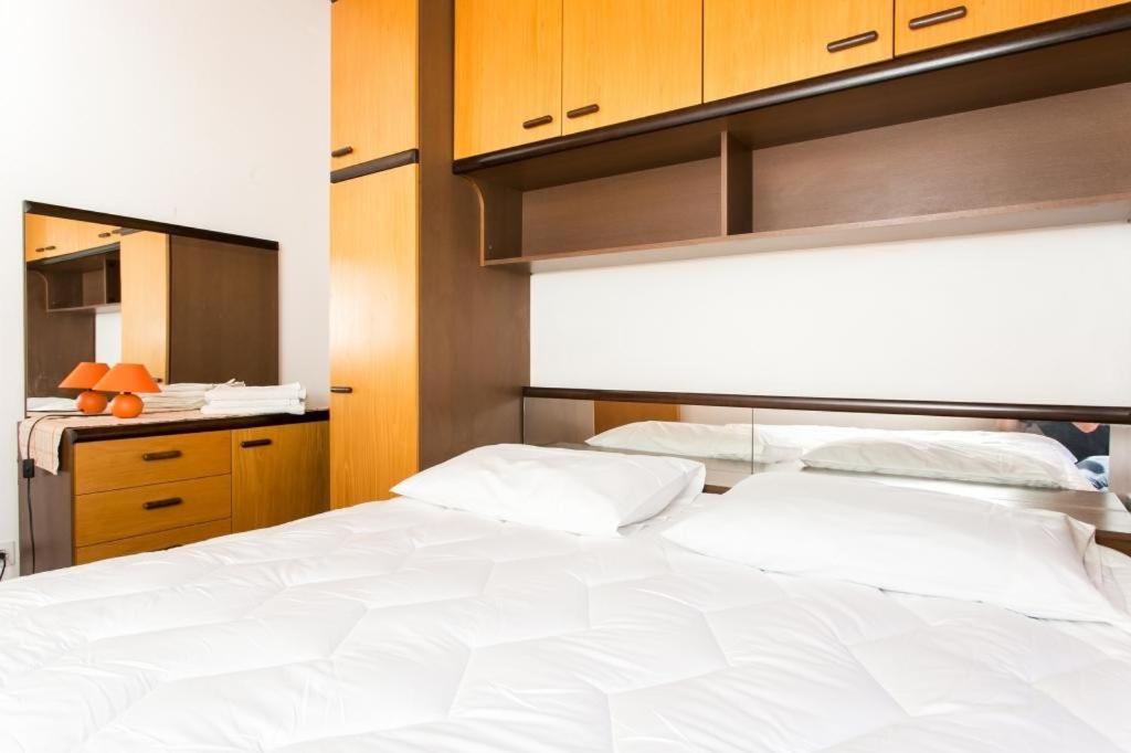 Apartments Anka ตริสเตโน ภายนอก รูปภาพ