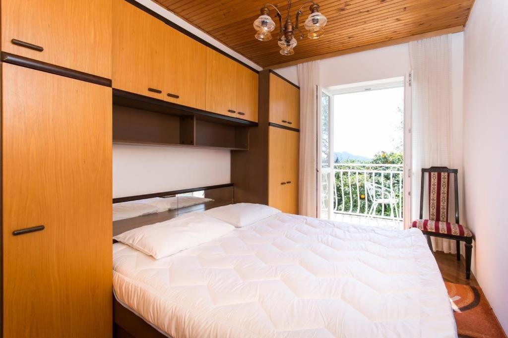Apartments Anka ตริสเตโน ภายนอก รูปภาพ