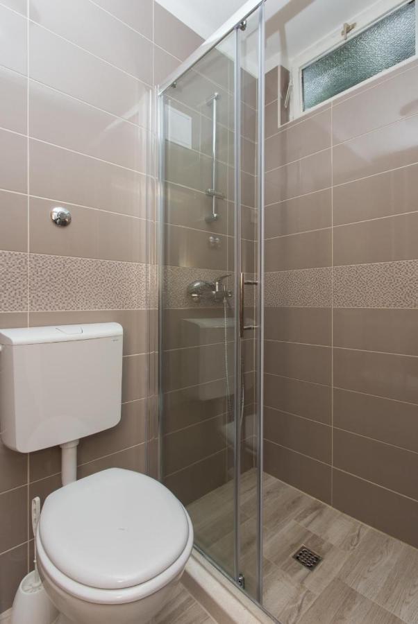 Apartments Anka ตริสเตโน ภายนอก รูปภาพ
